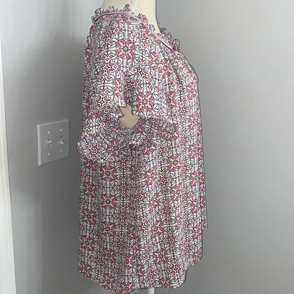 Max Studio Flutter Sleeve Blouse - Picture 5 of 9